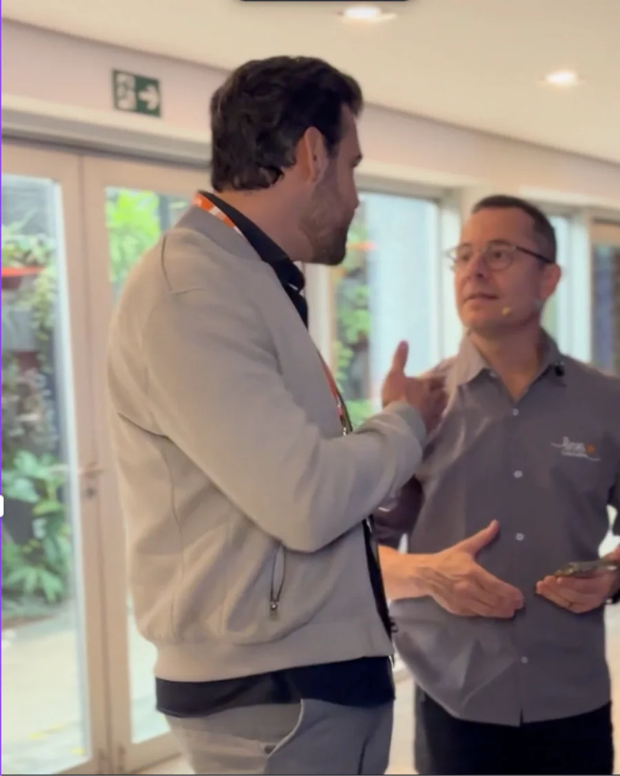 Conversa nos bastidores do evento